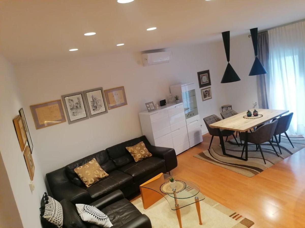 Apartment Pino Задар Экстерьер фото